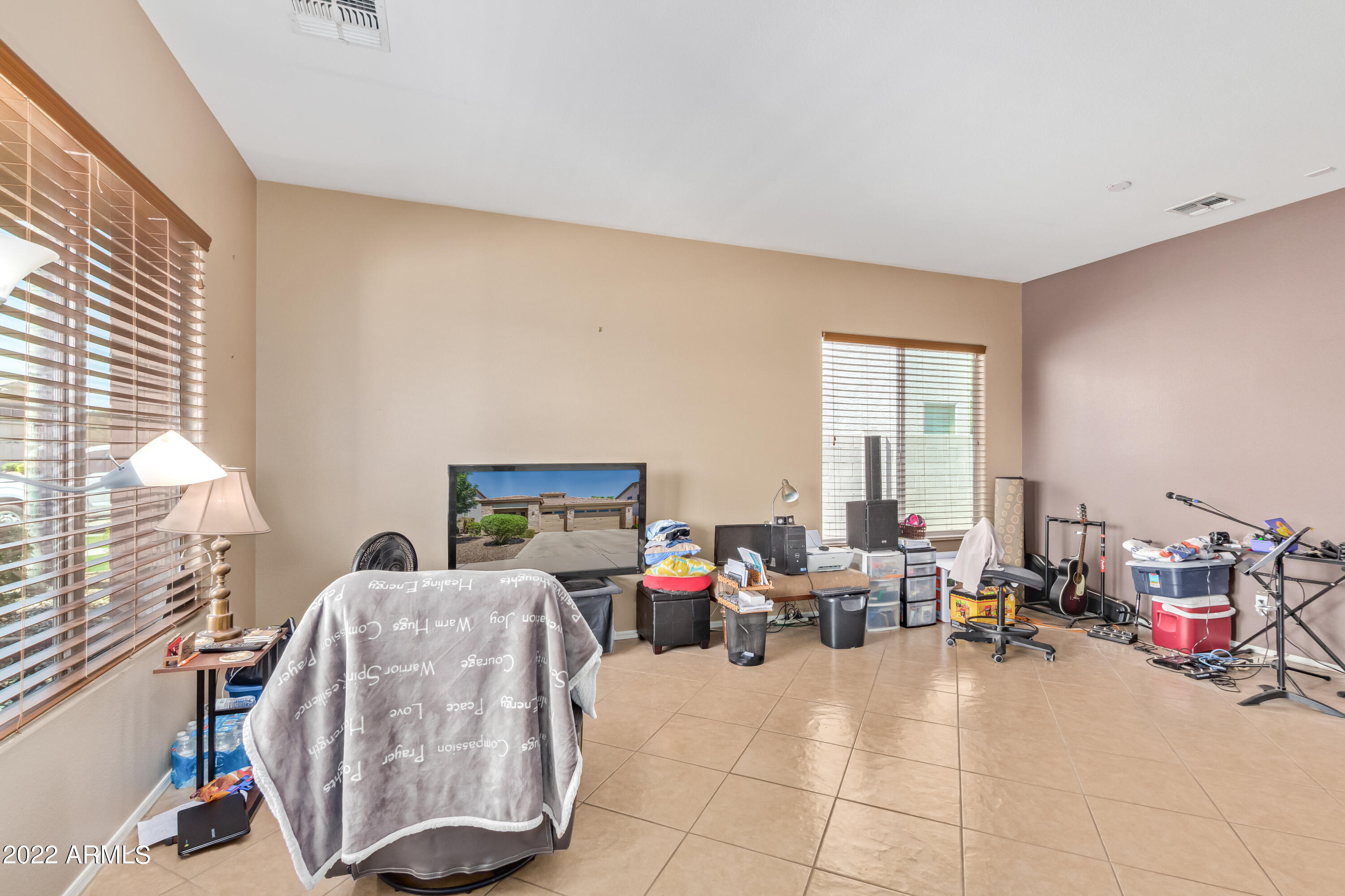 14440 West Redfield Road Surprise, AZ 85379 - Photo 20 of 33 07 - Redfield