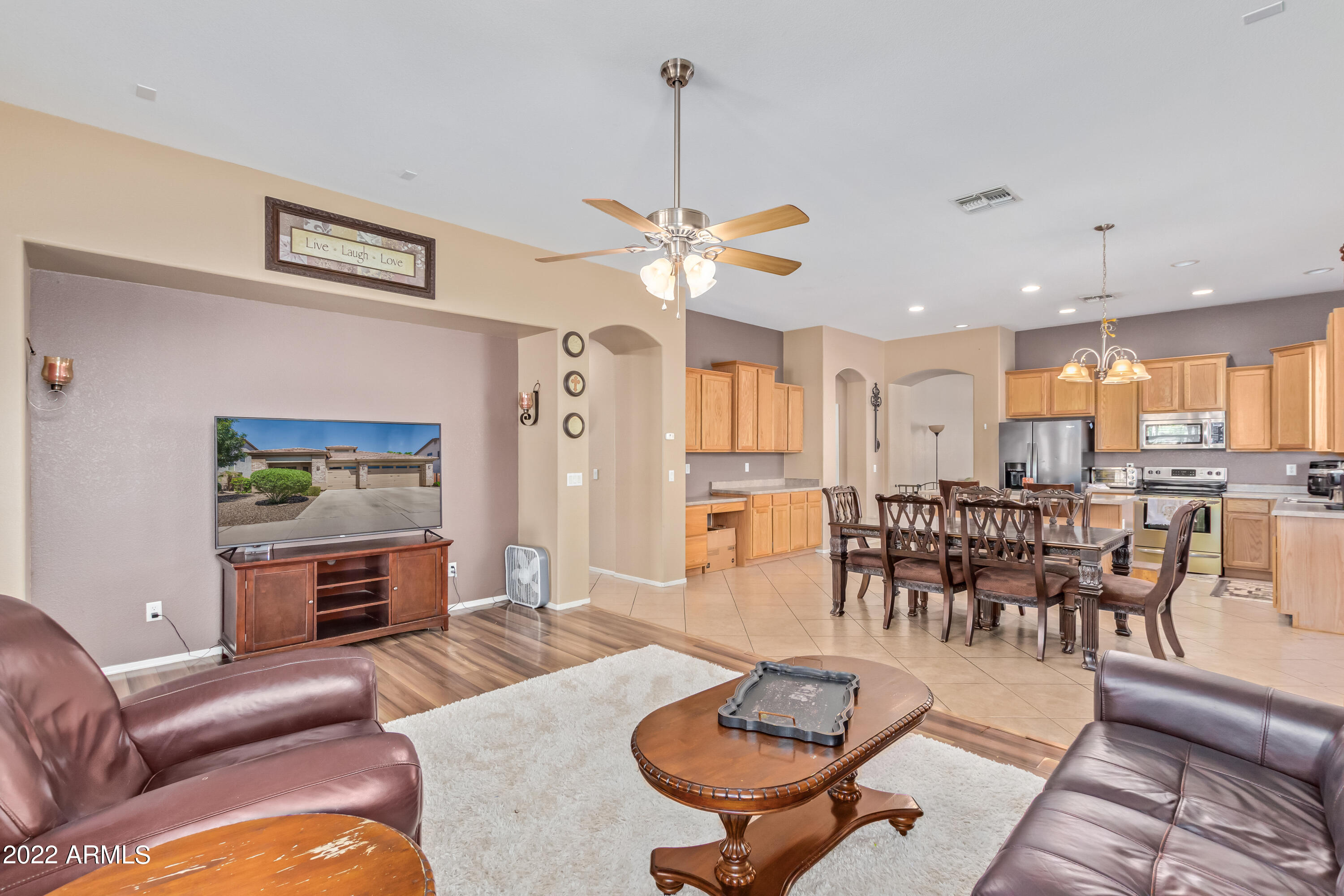 14440 West Redfield Road Surprise, AZ 85379 - Photo 4 of 33 09 - Redfield