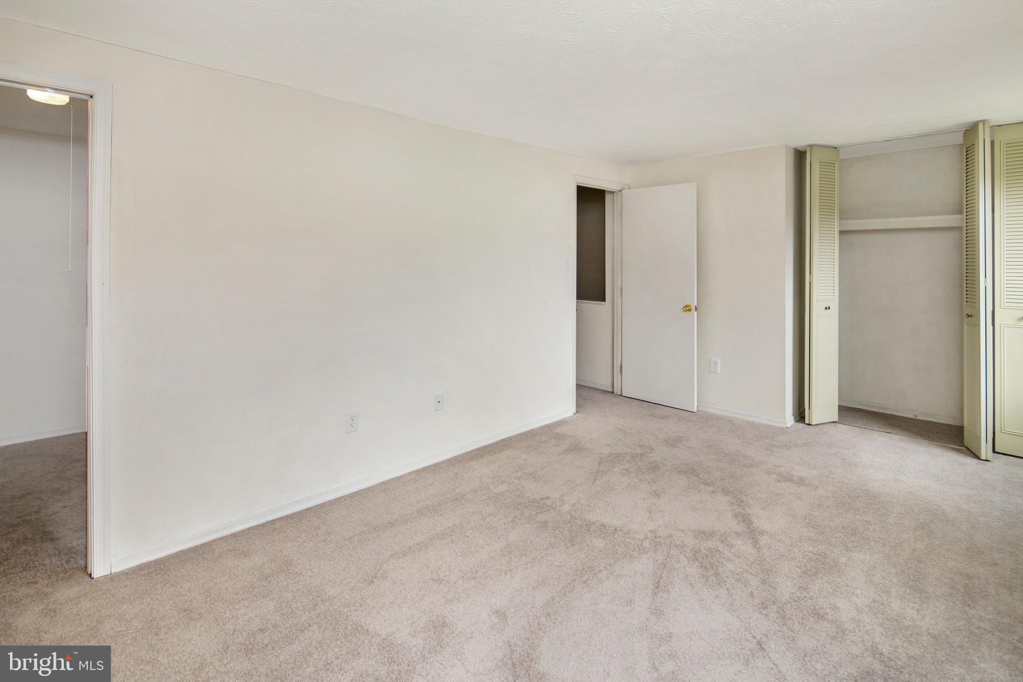 445 Heather Ridge Drive Frederick, MD 21702 - Photo 14 of 30 Spacious Master Bedroom