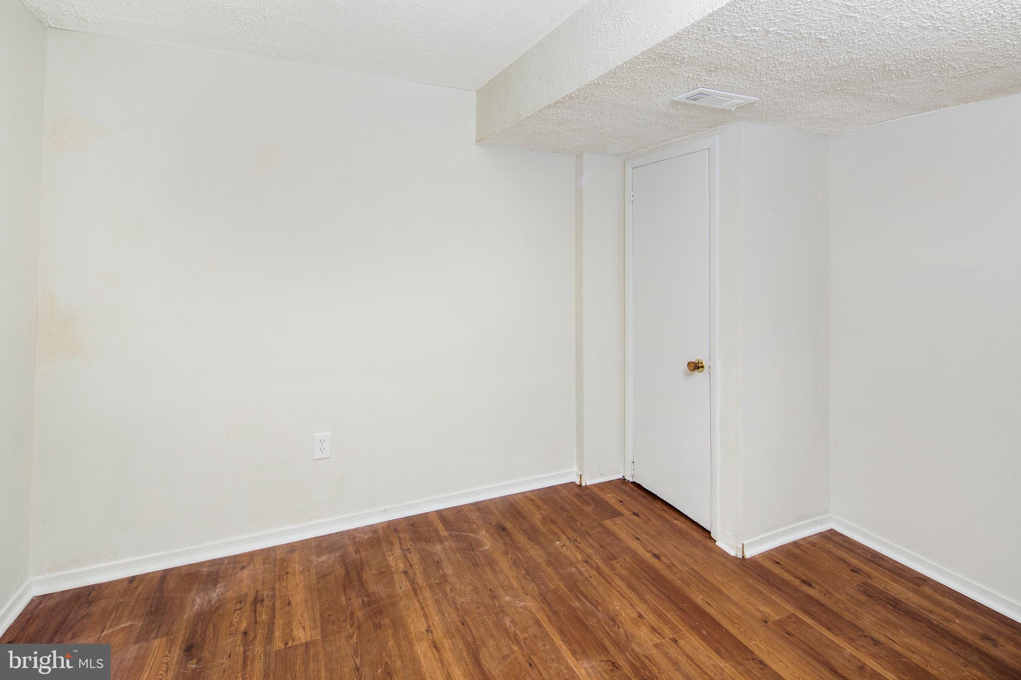 445 Heather Ridge Drive Frederick, MD 21702 - Photo 25 of 30 Basement could be a great space for an office too!