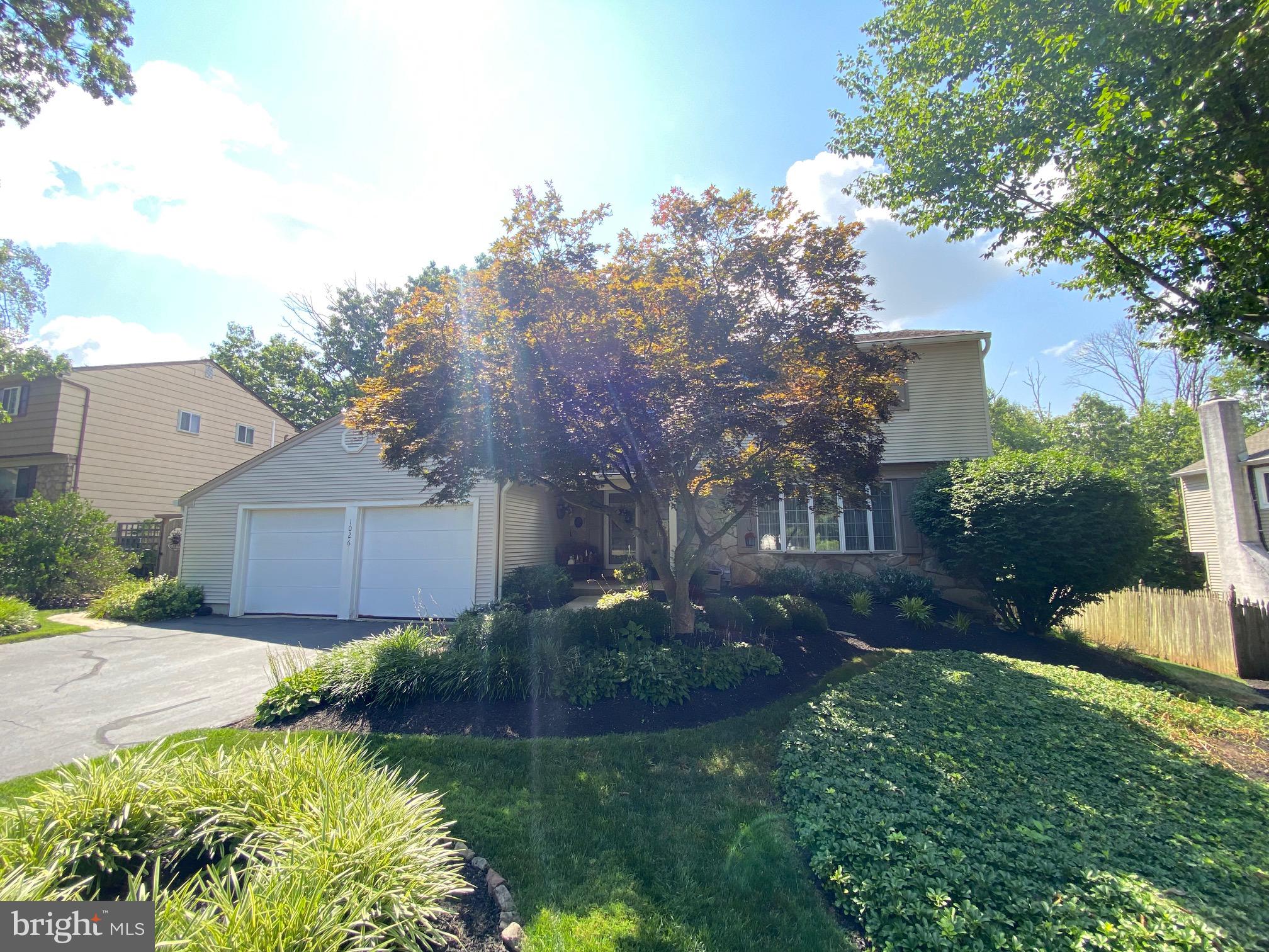 1026 Longspur Road Eagleville, PA 19403 - Photo 5 of 43 4 story colonial with 2 car garage