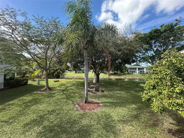 $104,900 | 23 Lyndhurst A, Unit 23, Deerfield Beach, FL 33442