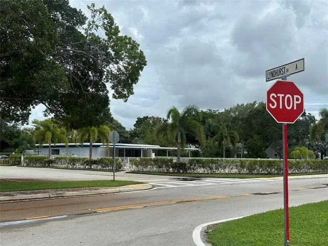 $104,900 | 23 Lyndhurst A, Unit 23, Deerfield Beach, FL 33442