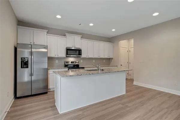 $2,587 | 112 Chase Landing Drive, Unit MACLAND, Loganville, GA 30052