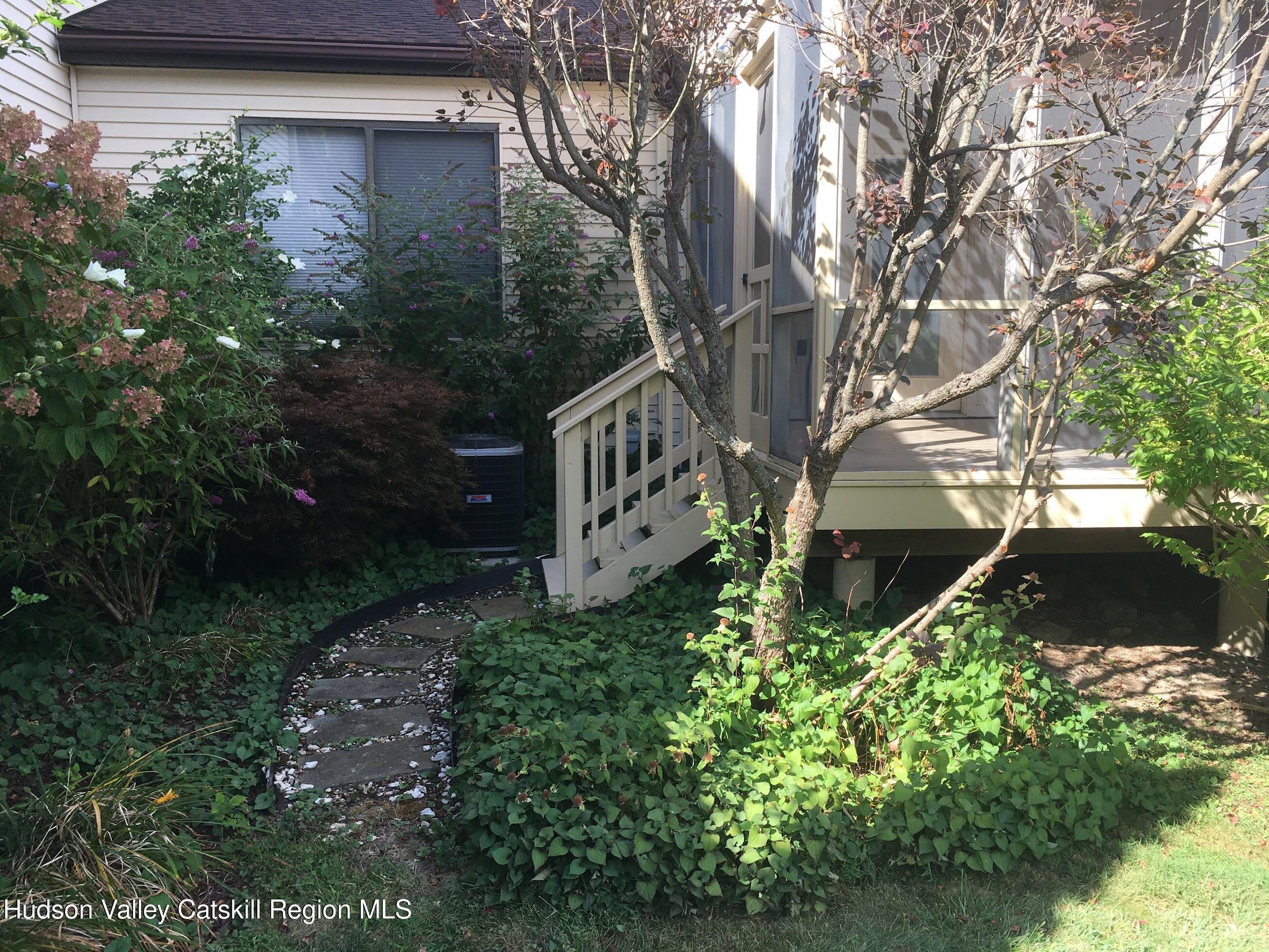 31 Pond Park Road Hurley, NY 12498 - Photo 3 of 6 IMG_3115