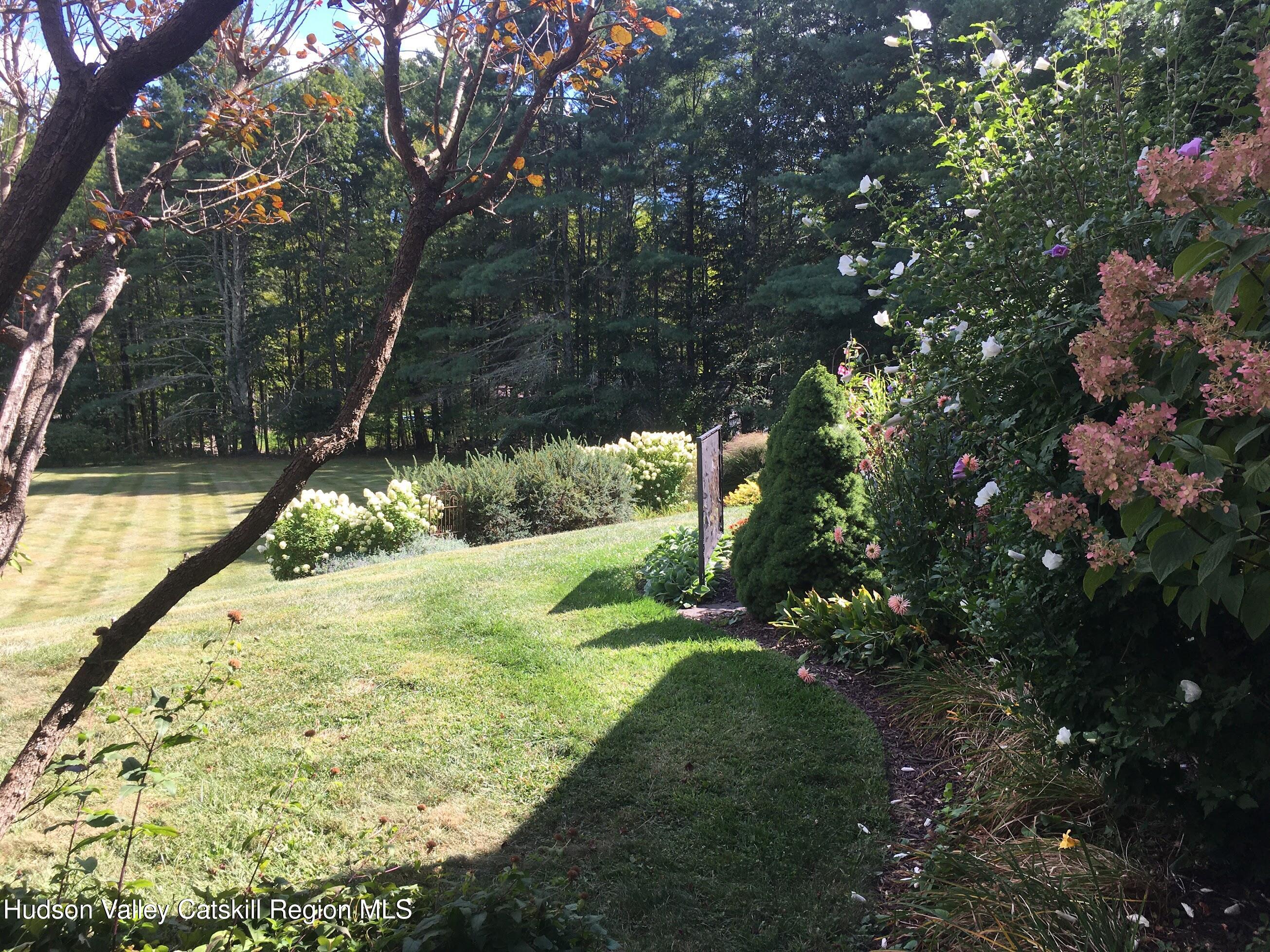 31 Pond Park Road Hurley, NY 12498 - Photo 5 of 6 IMG_3109