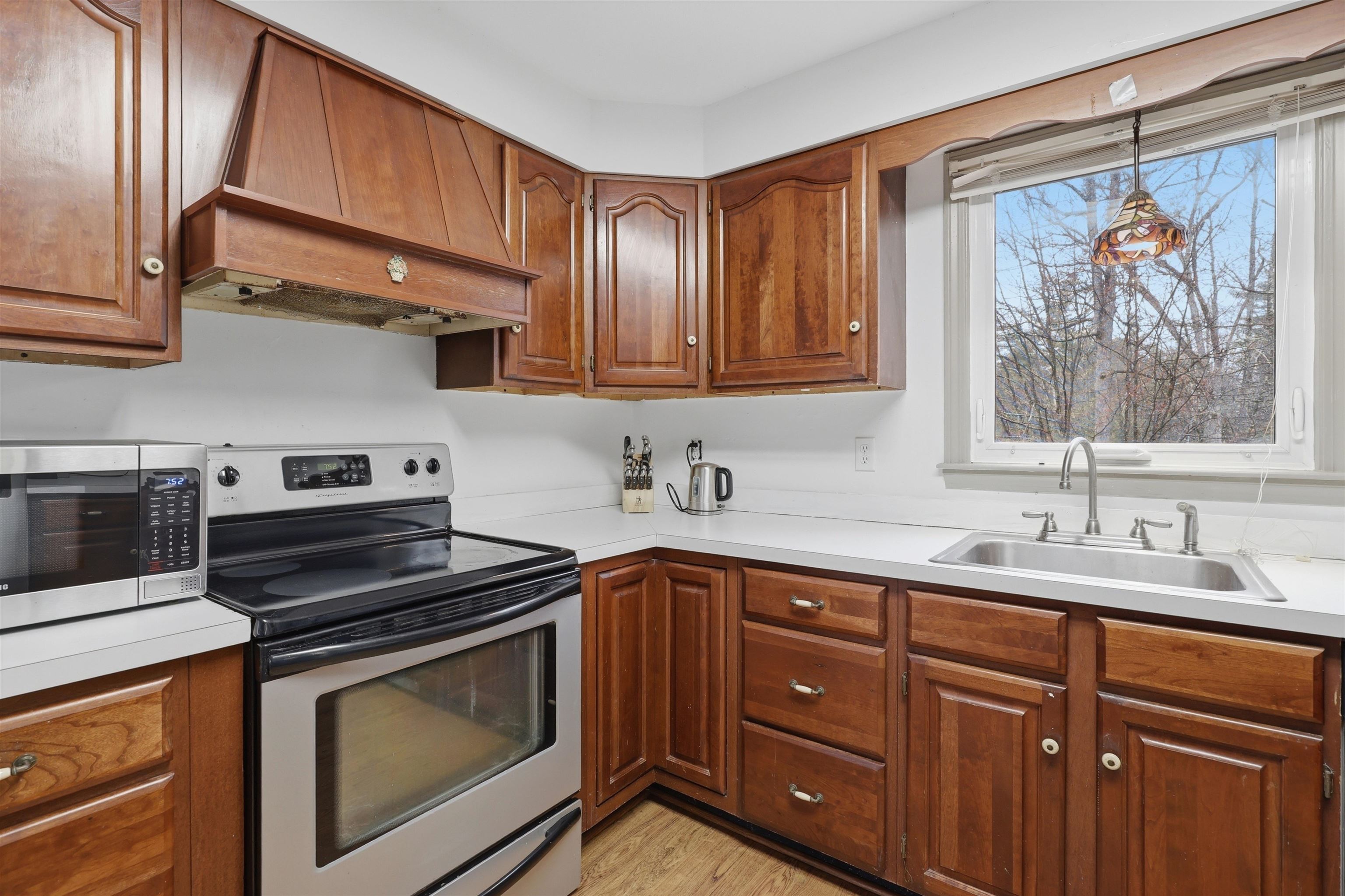 410 Hurricane Hill Road Mason, NH 03048 - Photo 13 of 38