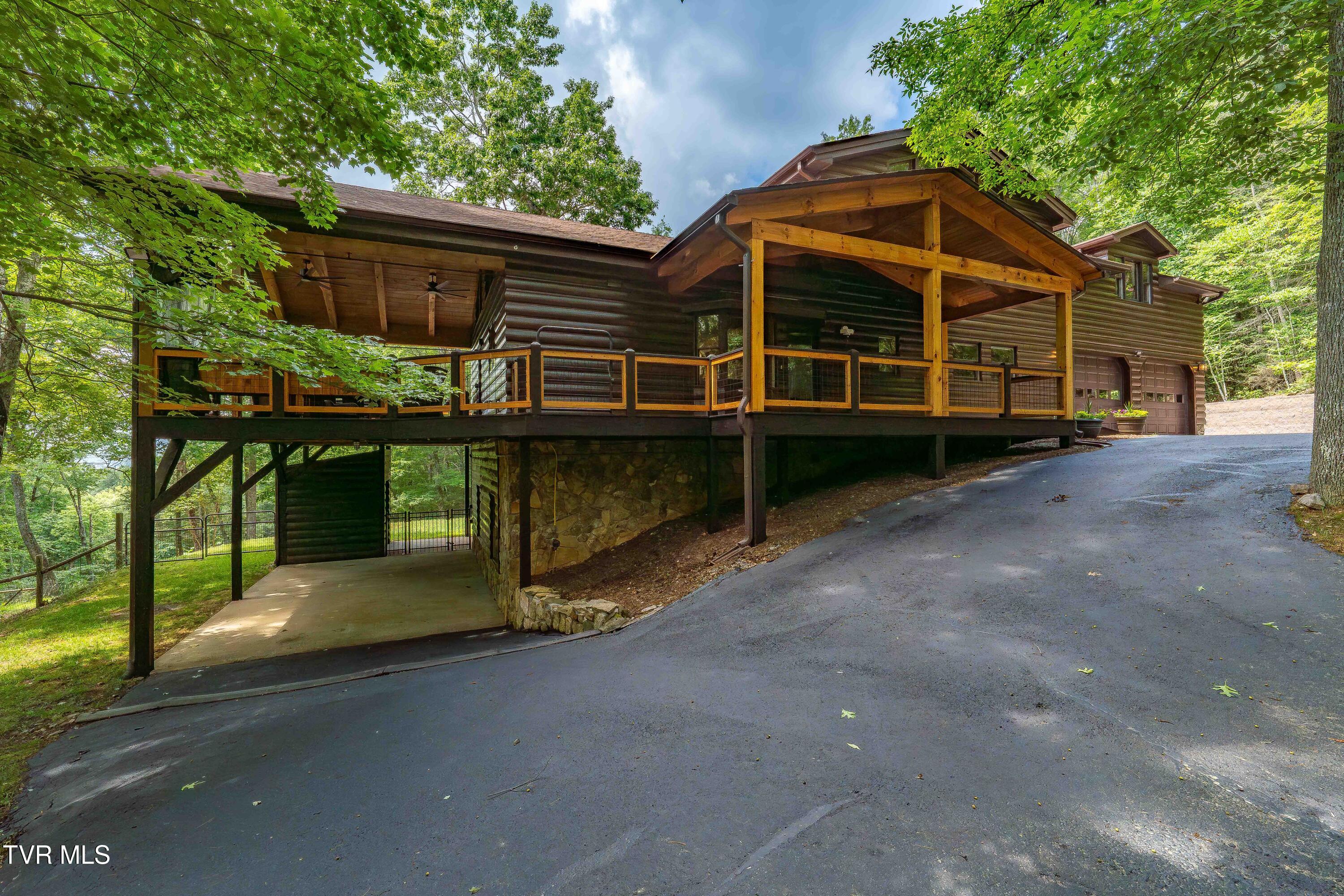 191 Bear Ridge Drive Butler, TN 37640 - Photo 2 of 80 191 Bear Ridge Dr (42 of 80)
