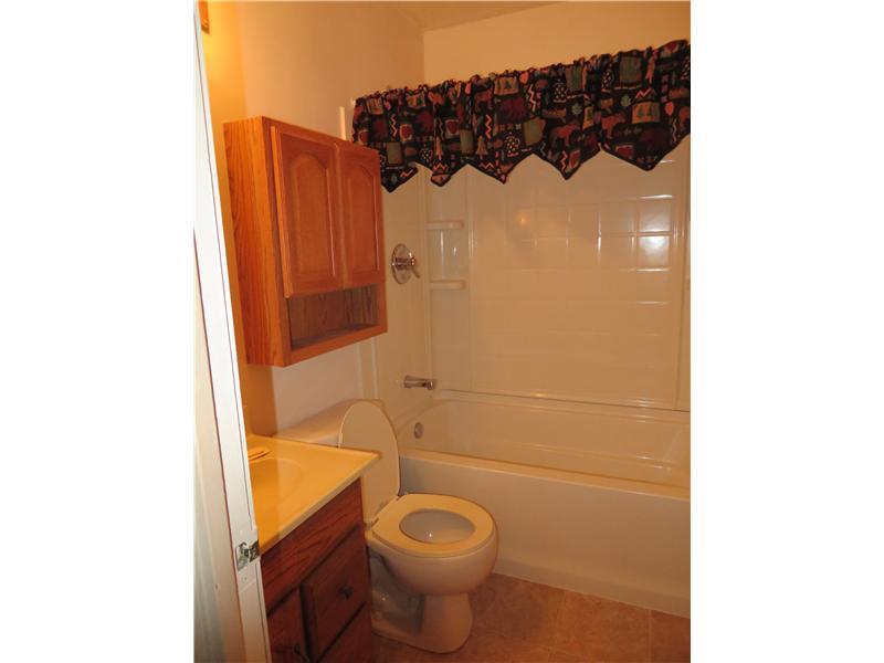 7848 Brennan Road Indianapolis, IN 46219 - Photo 9 of 11 Gallery Image 9
