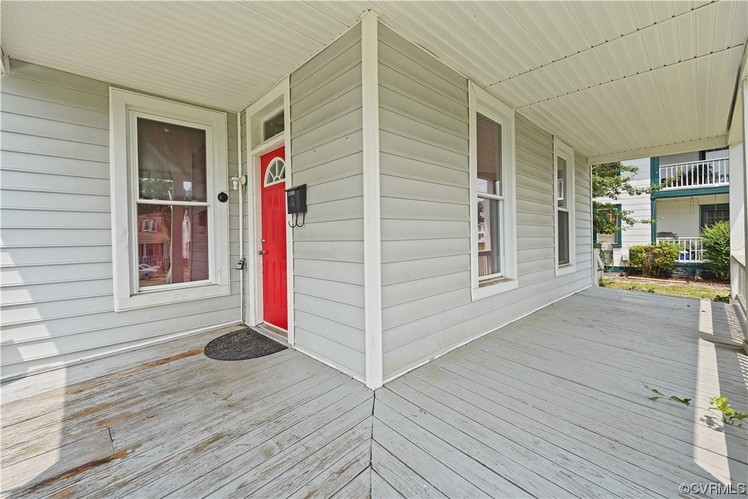 3620 Benton Avenue Richmond, VA 23222 - Photo 3 of 23 a view of a house with wooden floor and entryway