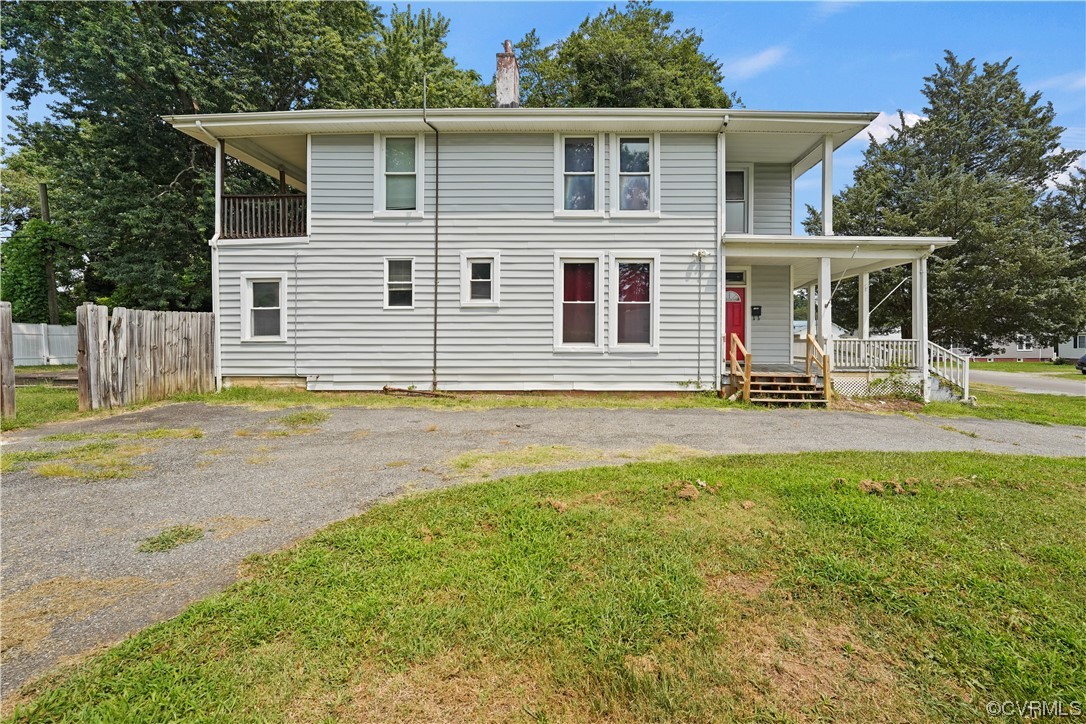 3620 Benton Avenue Richmond, VA 23222 - Photo 4 of 23 a front view of house with yard