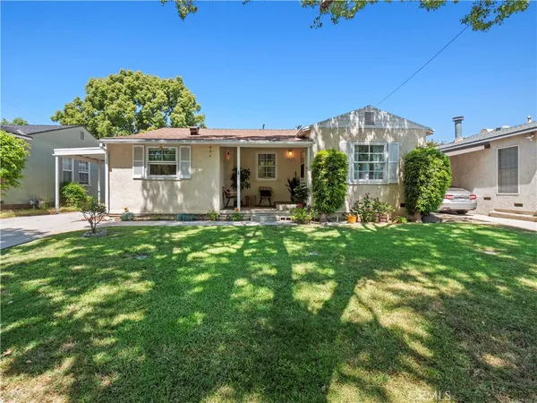 $1,150,000 | 1511 North Maple Street, Burbank, CA 91505
