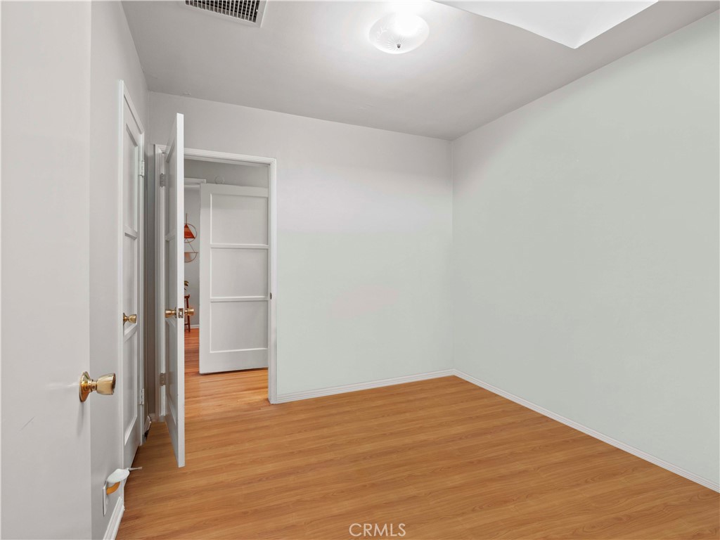 1511 North Maple Street Burbank, CA 91505 - Photo 15 of 26