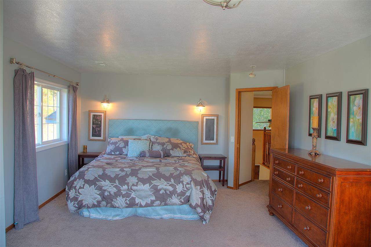 9007 East Day Road Mead, WA 99021 - Photo 11 of 20