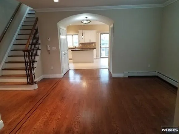 $5,150 | 64 West Harwood Terrace, Unit B, Palisades Park, NJ 07650