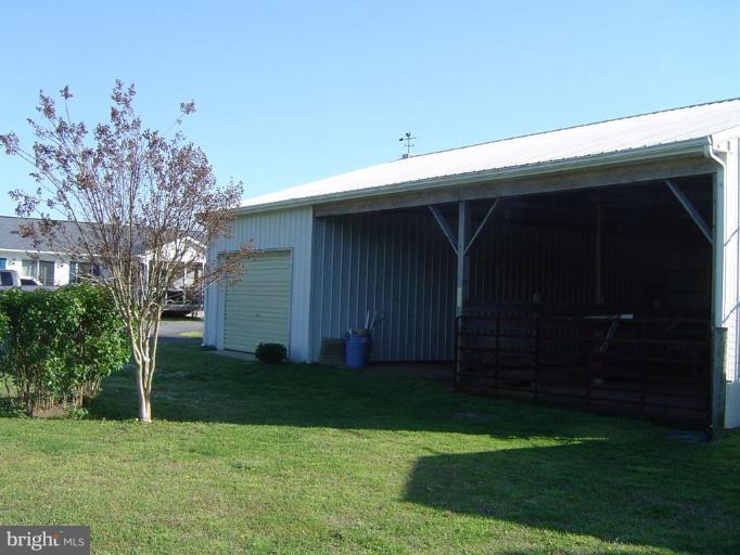 8470 Harmony Road Denton, MD 21629 - Photo 14 of 21 Stable