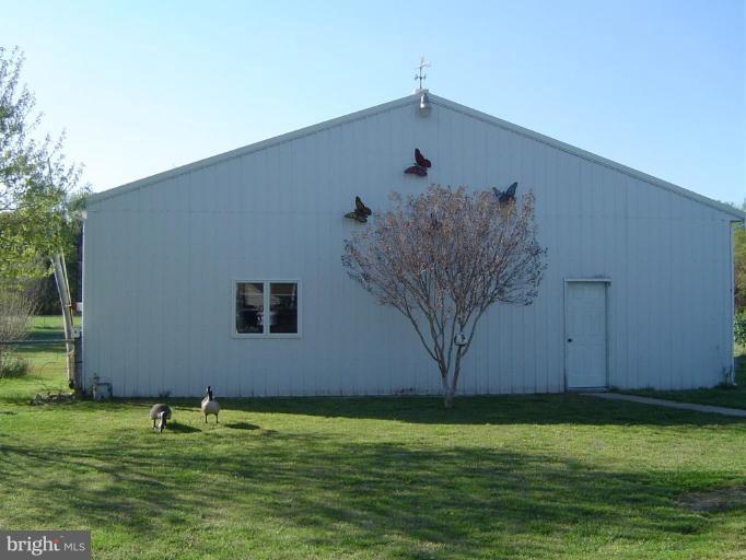 8470 Harmony Road Denton, MD 21629 - Photo 3 of 21 Barn