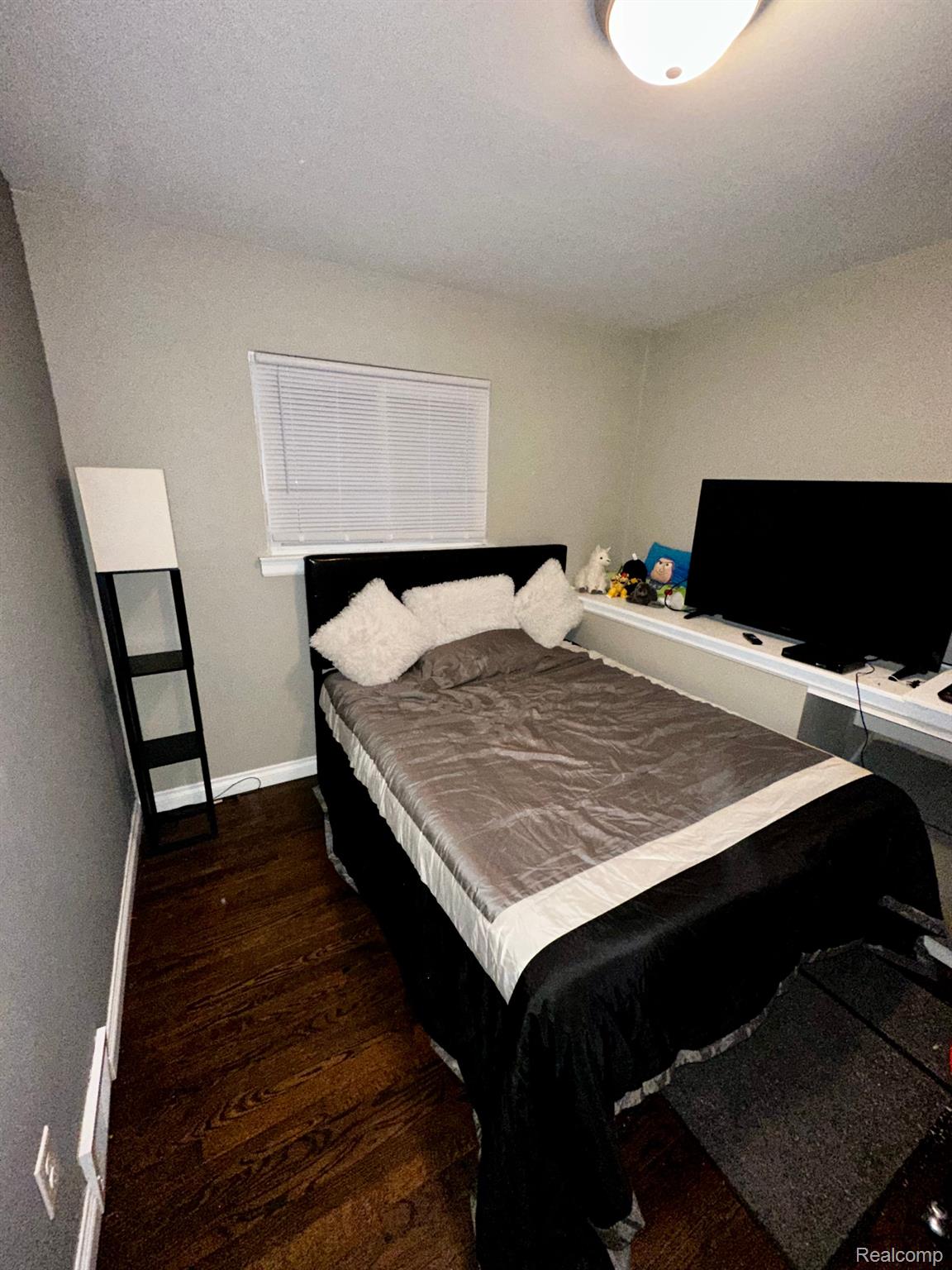 29513 Curtis Road Livonia, MI 48152 - Photo 20 of 23 Gallery Image 20