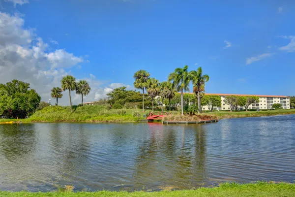 $1,900 | 1704 Andros Isle, Unit C3, Coconut Creek, FL 33066