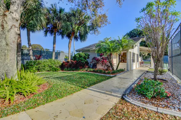 $1,900 | 1704 Andros Isle, Unit C3, Coconut Creek, FL 33066