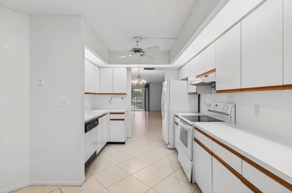 $1,900 | 1704 Andros Isle, Unit C3, Coconut Creek, FL 33066