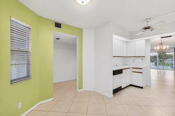 $1,900 | 1704 Andros Isle, Unit C3, Coconut Creek, FL 33066