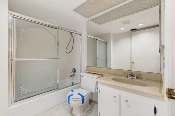 $1,900 | 1704 Andros Isle, Unit C3, Coconut Creek, FL 33066