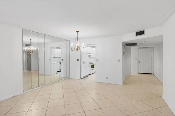 $1,900 | 1704 Andros Isle, Unit C3, Coconut Creek, FL 33066