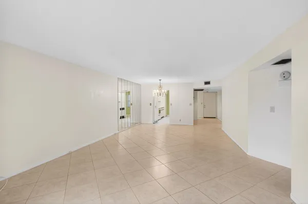 $1,900 | 1704 Andros Isle, Unit C3, Coconut Creek, FL 33066