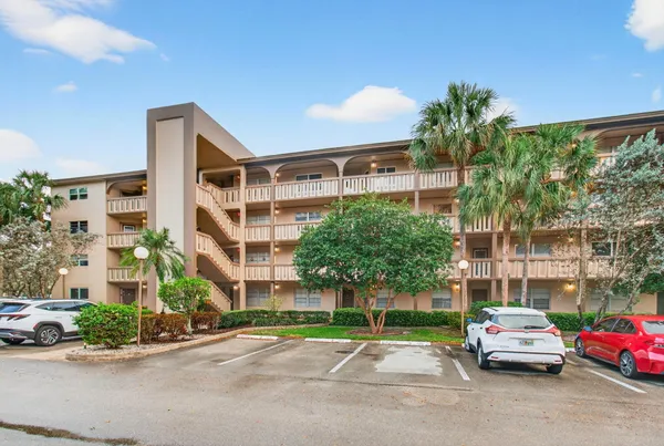 $1,900 | 1704 Andros Isle, Unit C3, Coconut Creek, FL 33066