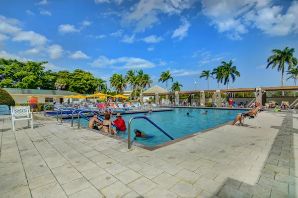 $1,900 | 1704 Andros Isle, Unit C3, Coconut Creek, FL 33066