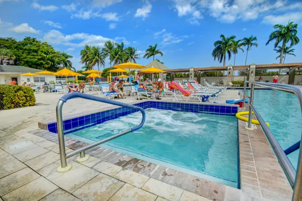 $1,900 | 1704 Andros Isle, Unit C3, Coconut Creek, FL 33066