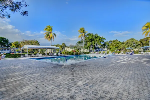 $1,900 | 1704 Andros Isle, Unit C3, Coconut Creek, FL 33066