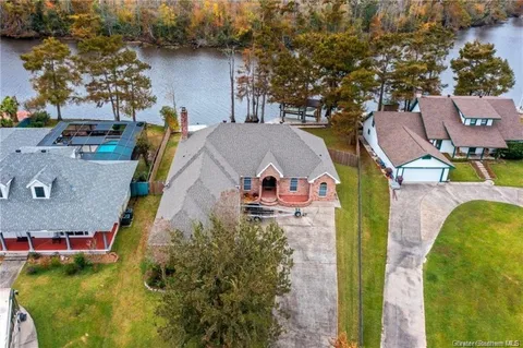 $437,500 | 112 Villa Drive, Westlake, LA 70669
