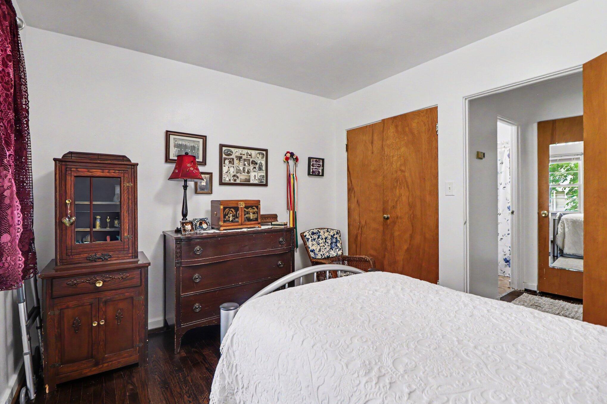206 South Adams Street Hebron, IN 46341 - Photo 7 of 12 2038x1359