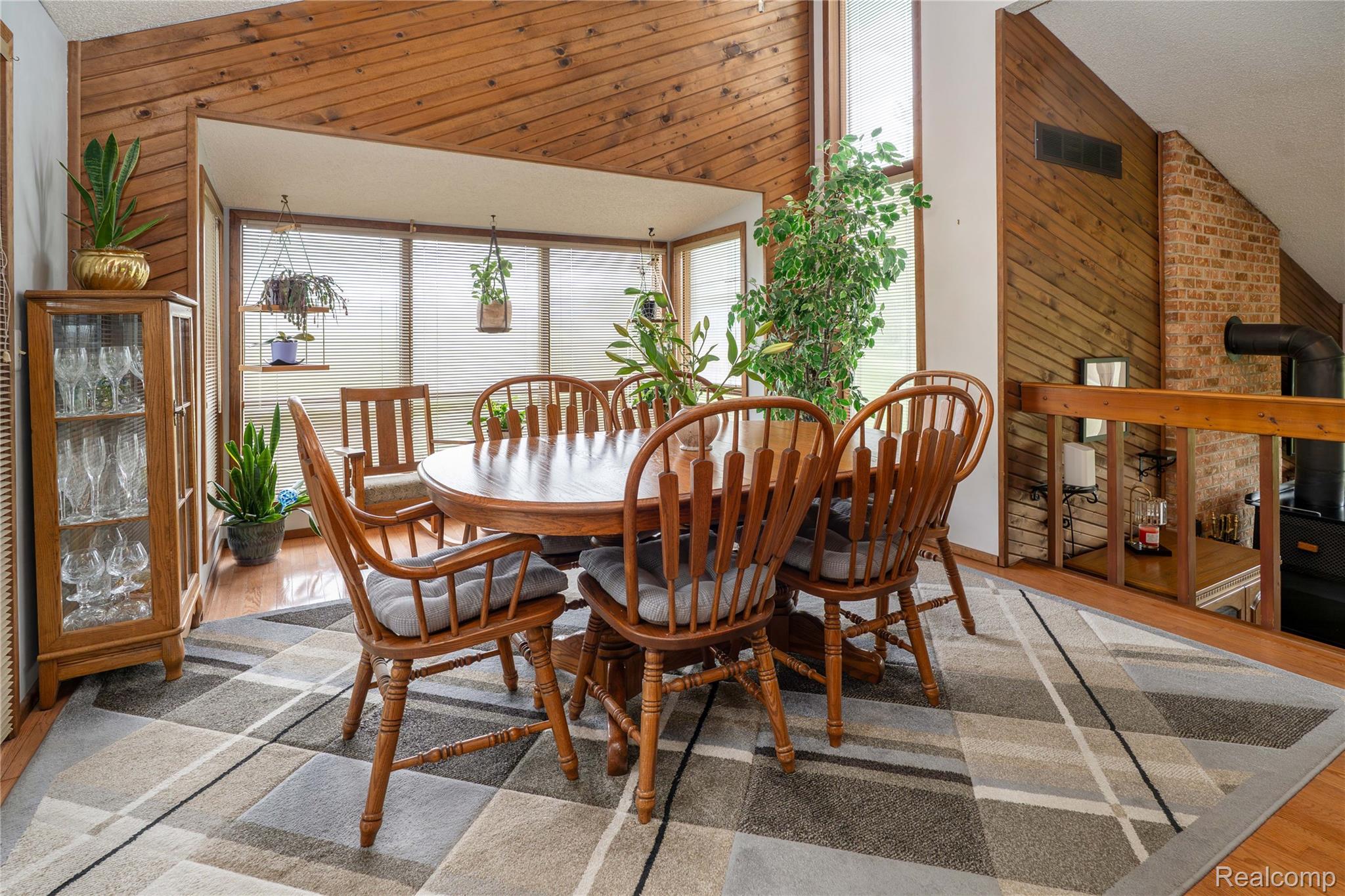 2725 Cooley Lake Road Highland, MI 48356 - Photo 32 of 67 Dining area with tons of windows