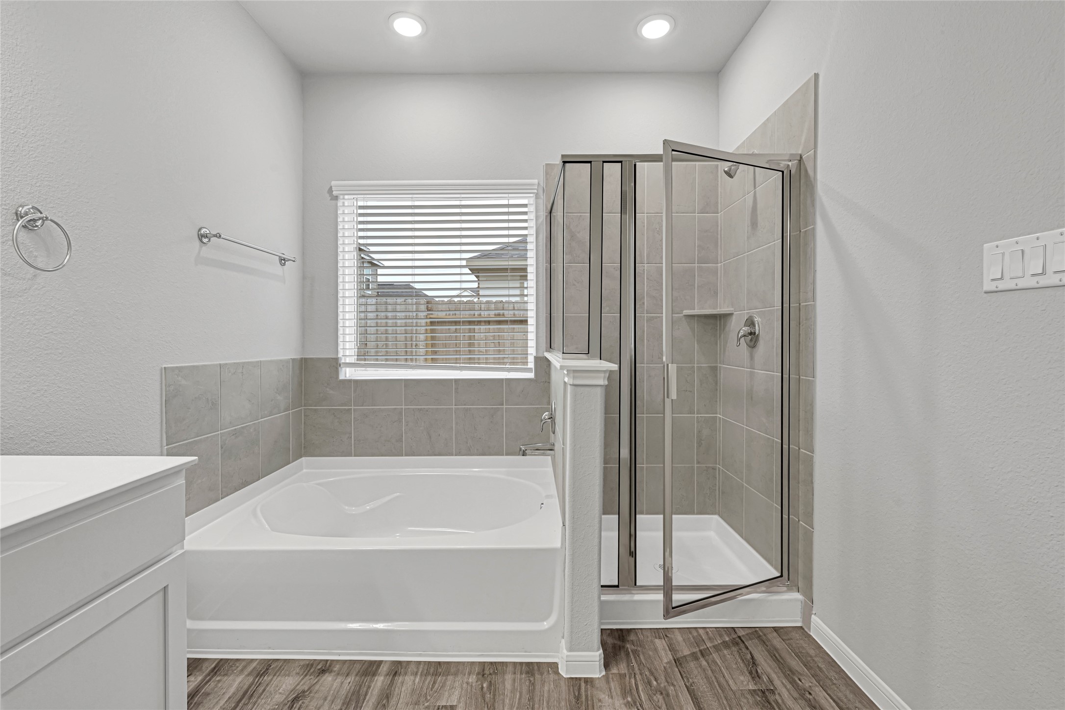 2106 Spring Hollow Drive Baytown, TX 77521 - Photo 17 of 31