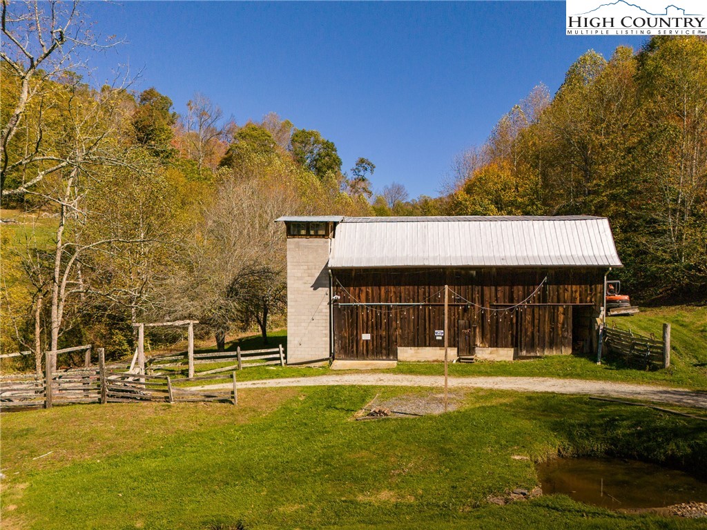 500 Frank Wilson Road Vilas, NC 28692 - Photo 36 of 49 Gallery Image 36