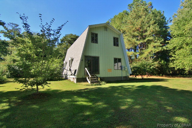 83 Sutton Avenue Reedville, VA 22539 - Photo 12 of 13