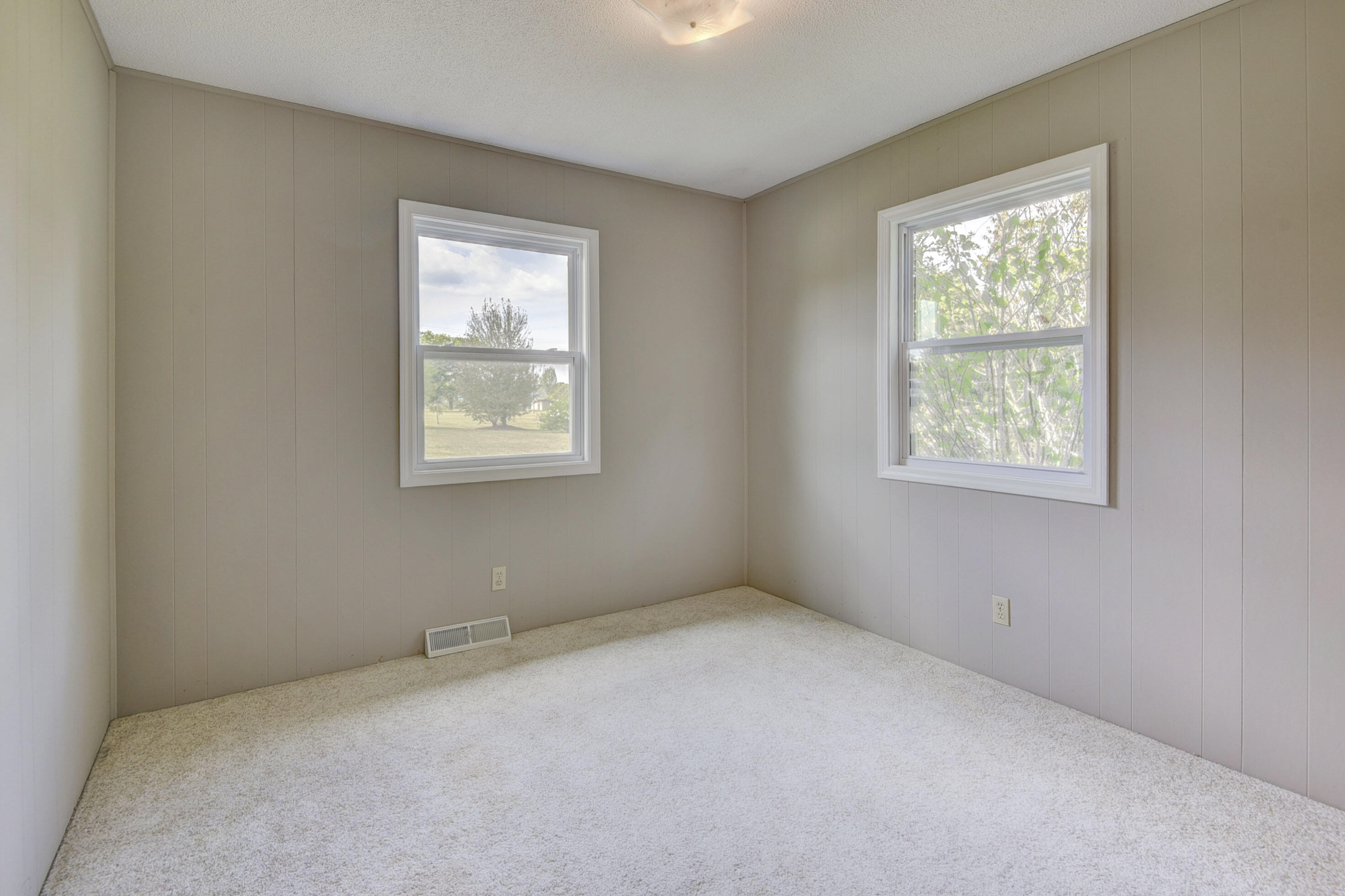 26385 Rustic Road Shell Knob, MO 65747 - Photo 27 of 45 Bedroom