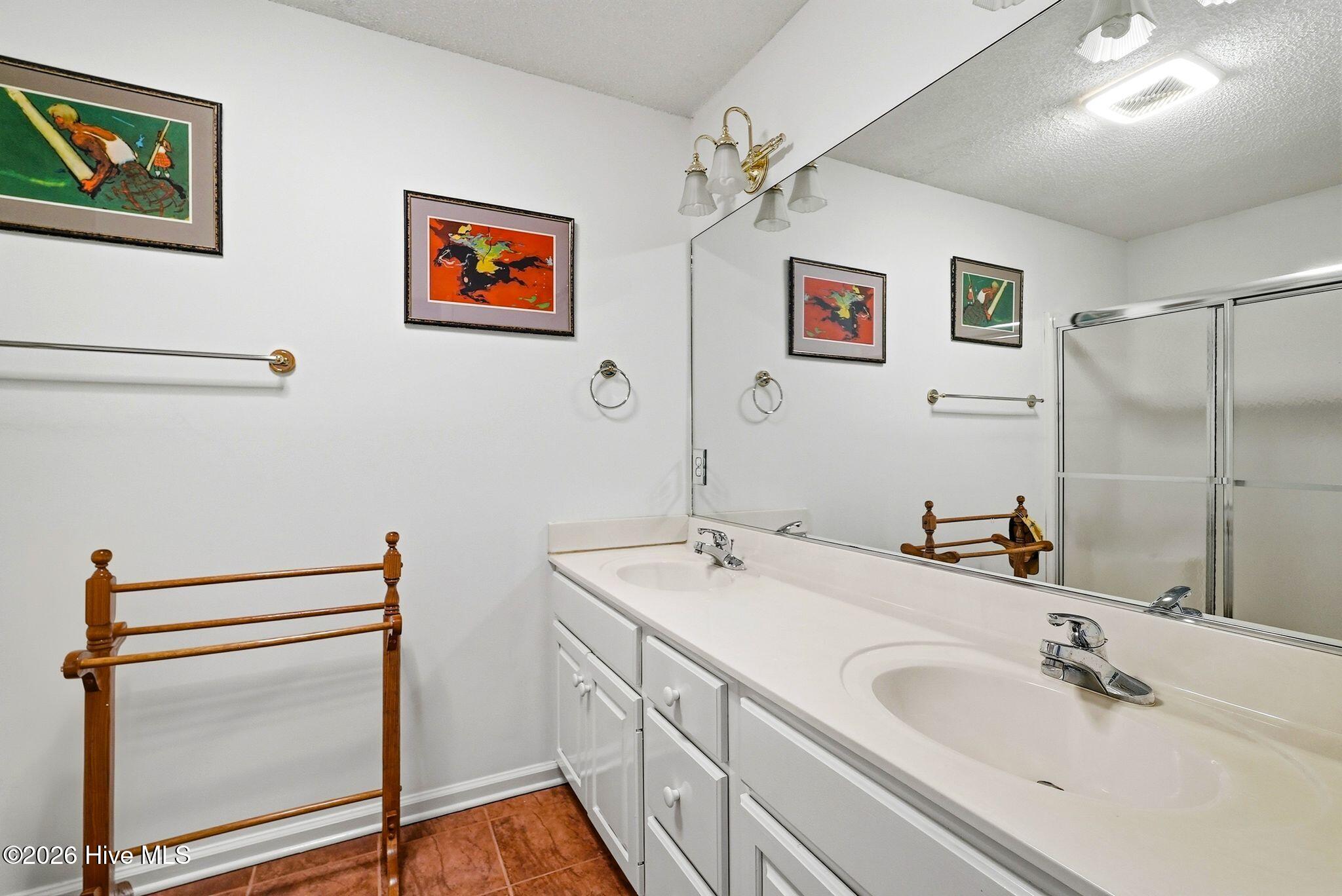 30 Lake Pinehurst Villas Road Pinehurst, NC 28374 - Photo 16 of 40 Bathroom