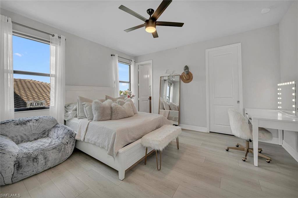 4541 Azalea Drive Naples, FL 34119 - Photo 25 of 35 Ensuite Bedroom 3 (upstairs)