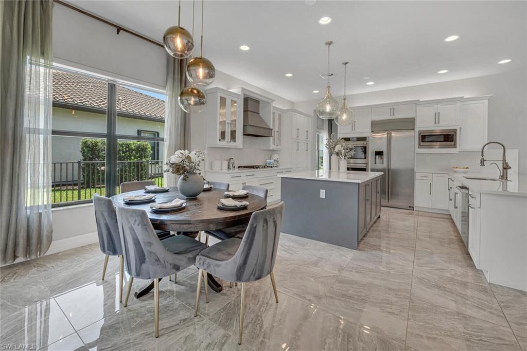 4541 Azalea Drive Naples, FL 34119 - Photo 8 of 35 Eat-in Kitchen
