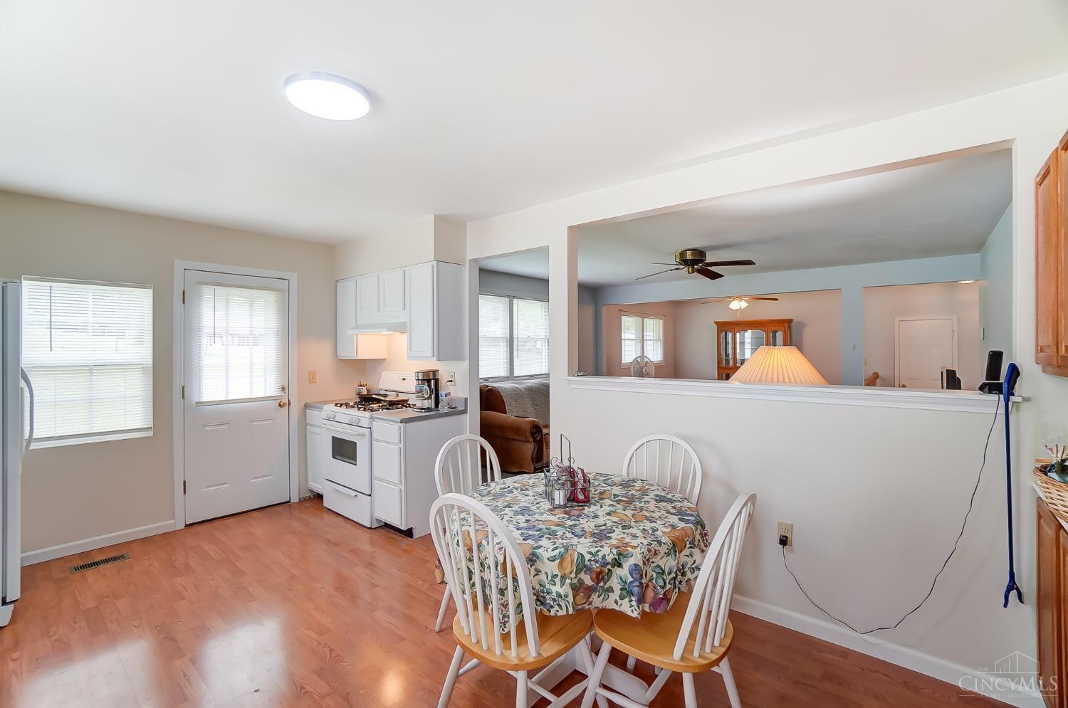 10237 Pottinger Road Cincinnati, OH 45251 - Photo 15 of 41 Gallery Image 15