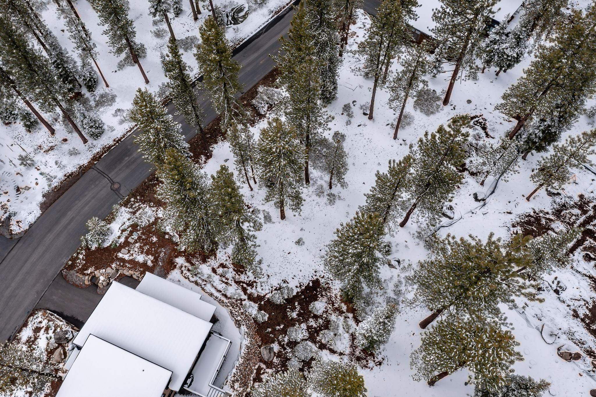 11990 Cavern Way Truckee, CA 96161 - Photo 8 of 8 a view of outdoor space with mountain view