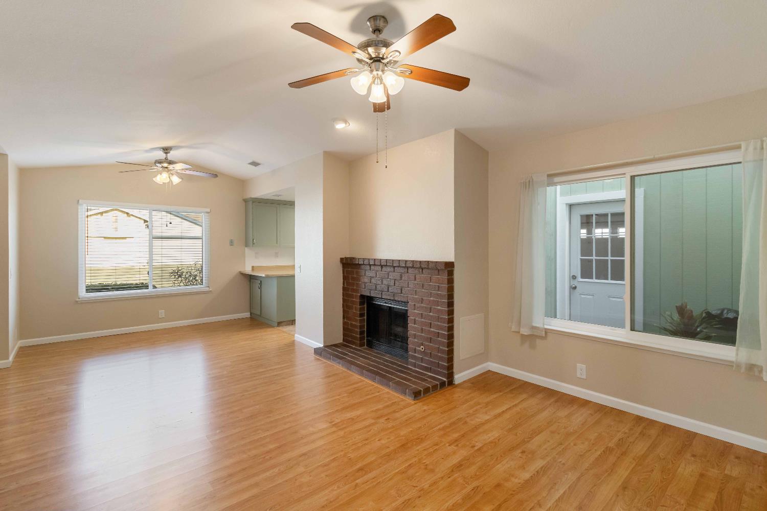 5948 El Sol Way Citrus Heights, CA 95621 - Photo 6 of 30