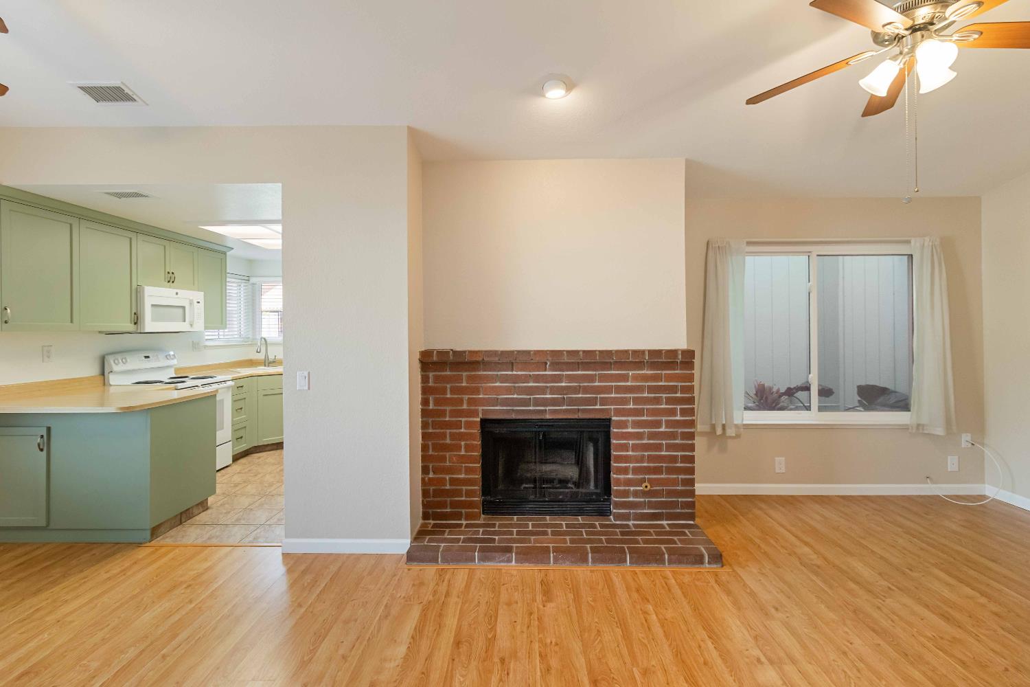 5948 El Sol Way Citrus Heights, CA 95621 - Photo 8 of 30