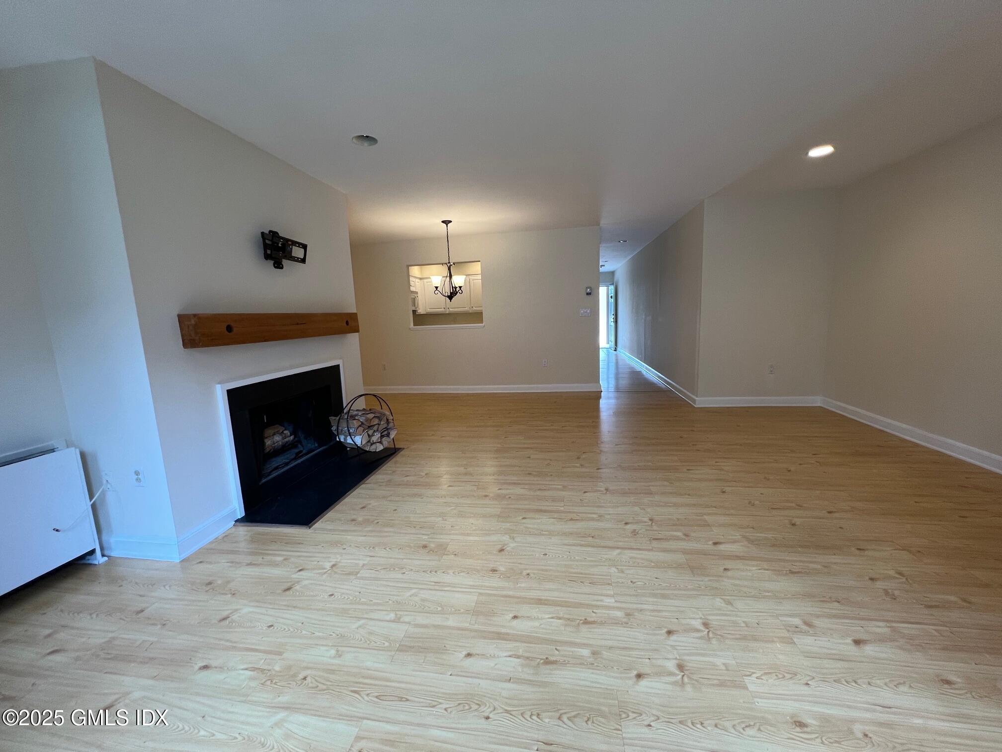 9 River Road, Unit 408 Cos Cob, CT 06807 - Photo 3 of 18 IMG_9706