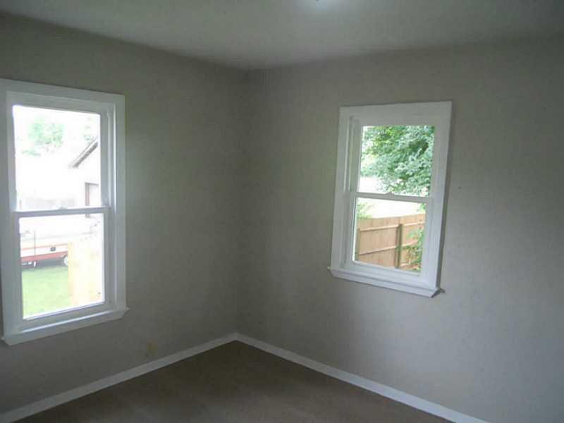 2220 Rutland Avenue Springfield, OH 45505 - Photo 5 of 23