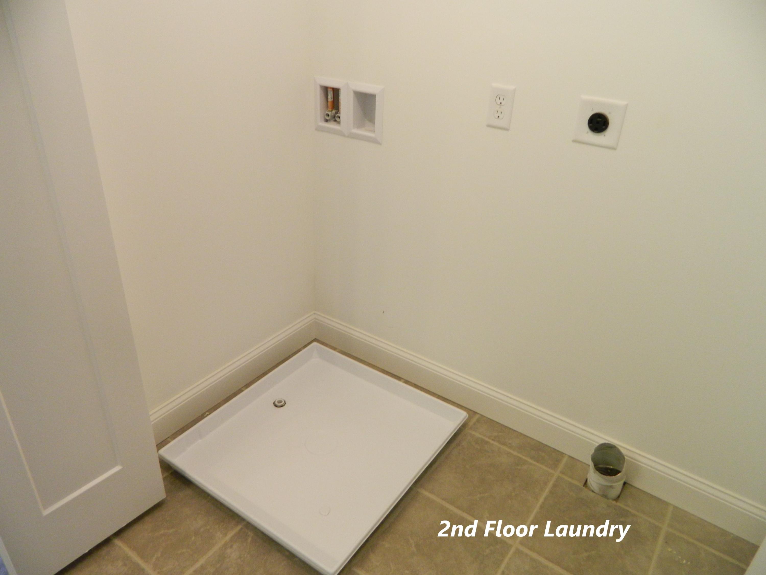 14 Clyde Road York, ME 03909 - Photo 28 of 28 2nd Floor Laundry
